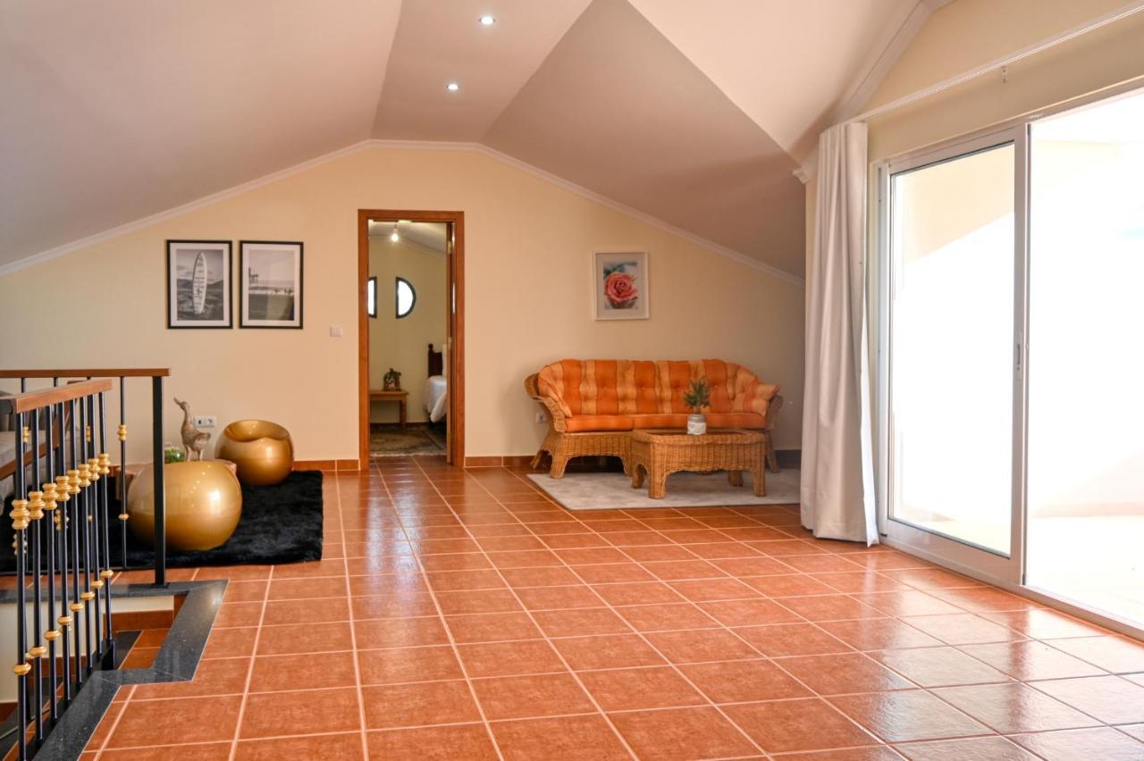 Villa Mendonca, A Home In Madeira Canhas Exterior foto